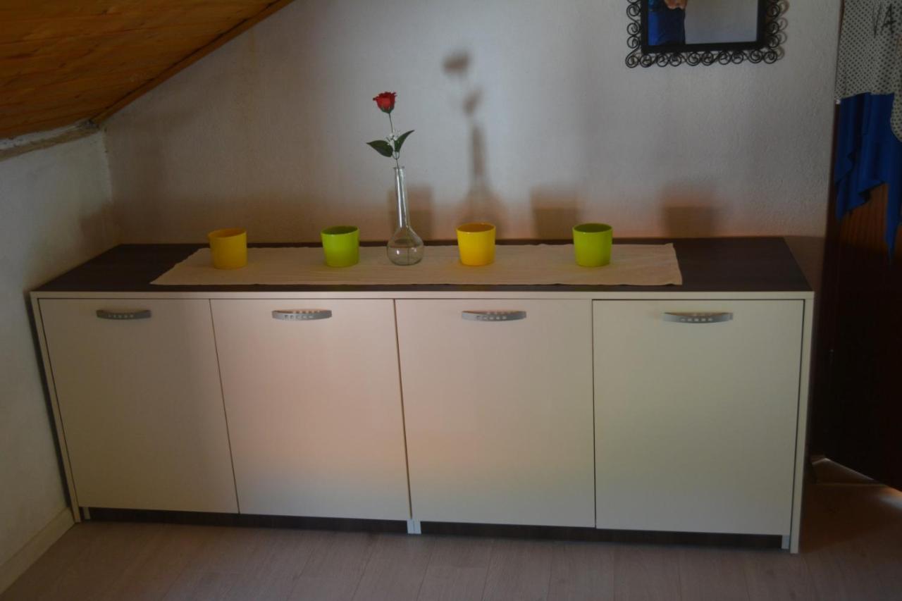 Apartman Bernardica Bol Exterior photo