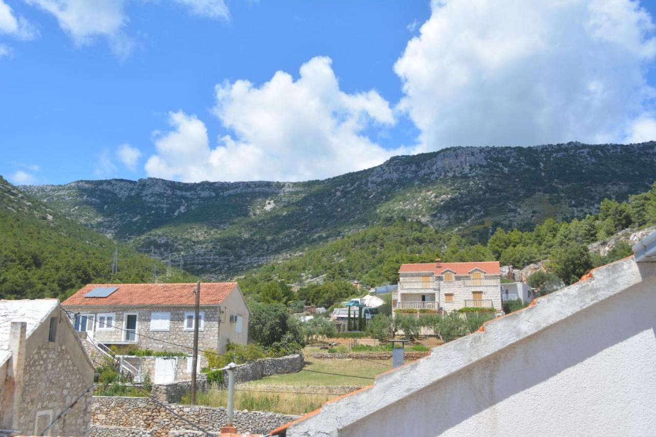 Apartman Bernardica Bol Exterior photo