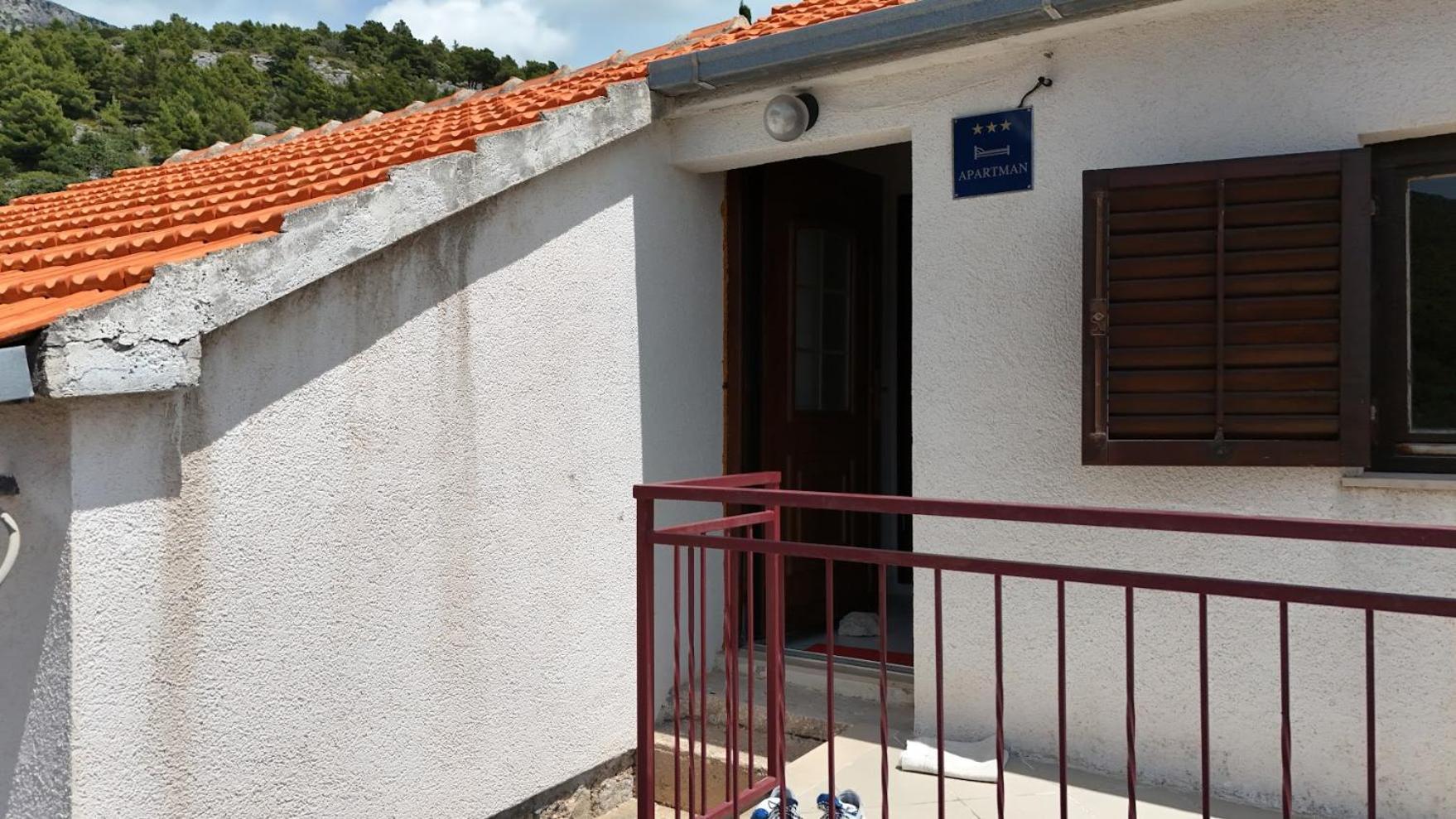 Apartman Bernardica Bol Exterior photo